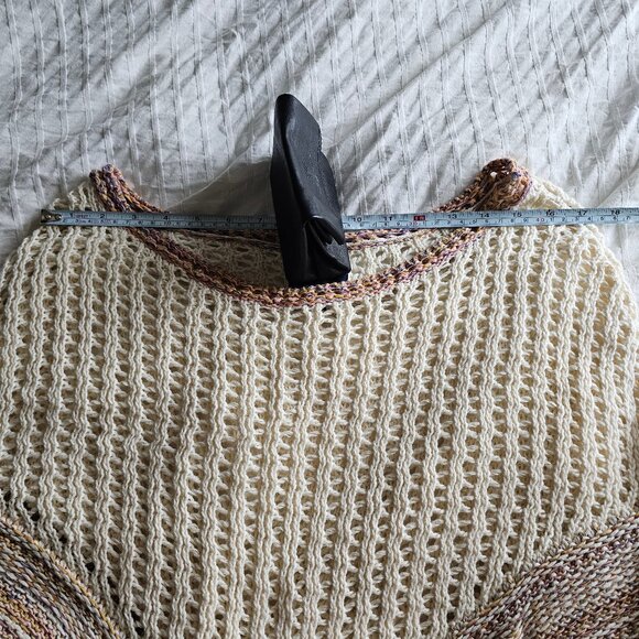 American Eagle Poncho - 2012 - Cream w/ Pink/Yellow/Blue Pattern - Sz XS-S - Picture 9 of 9